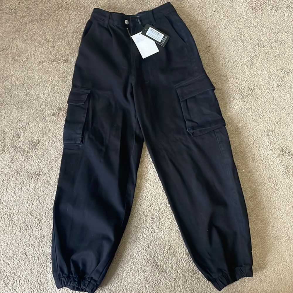 Pretty Little Thing Cargo pants size 2